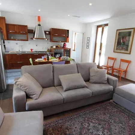 Haus Pitel By Interhome Appartamento Bellagio